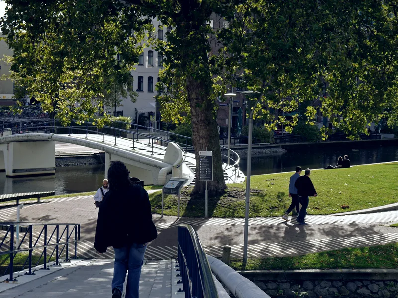 Footbridges at Roeterseiland campus, Amsterdam